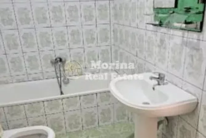 Shtepi me qera 2+1 ne Tirane - 450 Euro