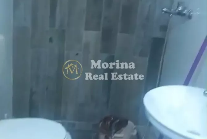 Shtepi me qera Shtepi Private ne Tirane, 1+1, Mobilimi E mobiluar, Pagesa 400  Euro.