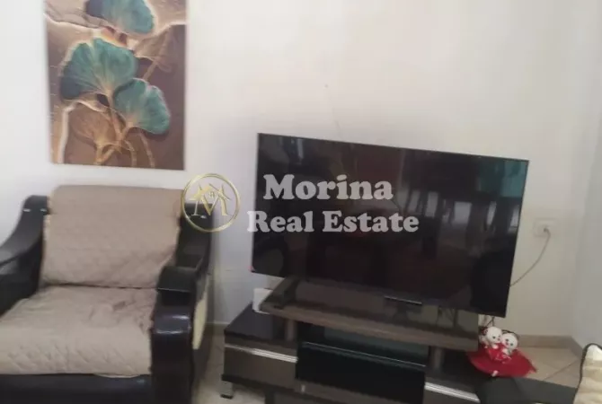 Shtepi me qera 2+1 ne Tirane - 650 Euro