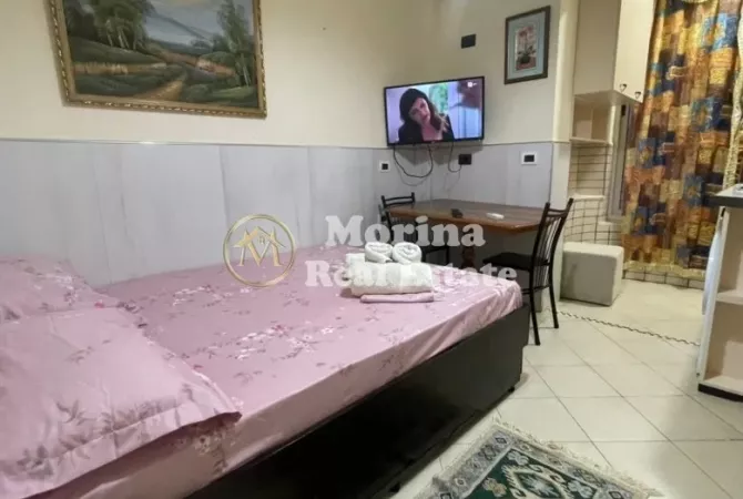 Shtepi me qera Garsoniere ne Tirane - 370 Euro