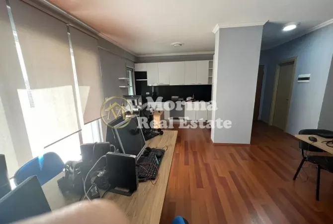 Apartment for rent in Tirana 3+1, Emty