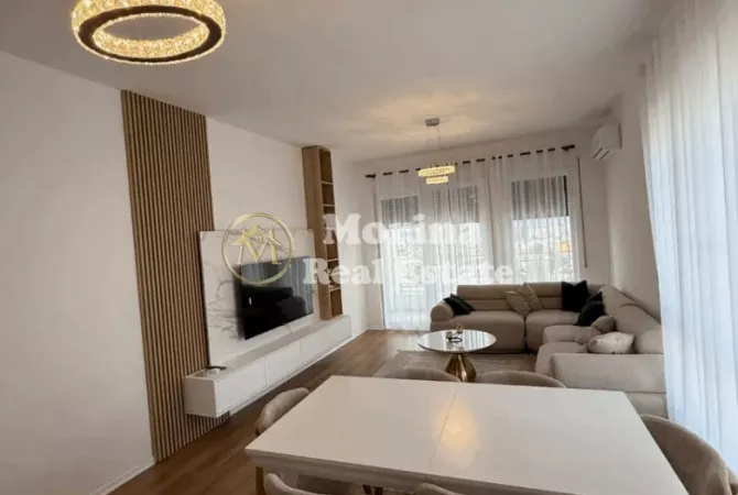 Casa in affitto 2+1 a Tirana - 750 Euro