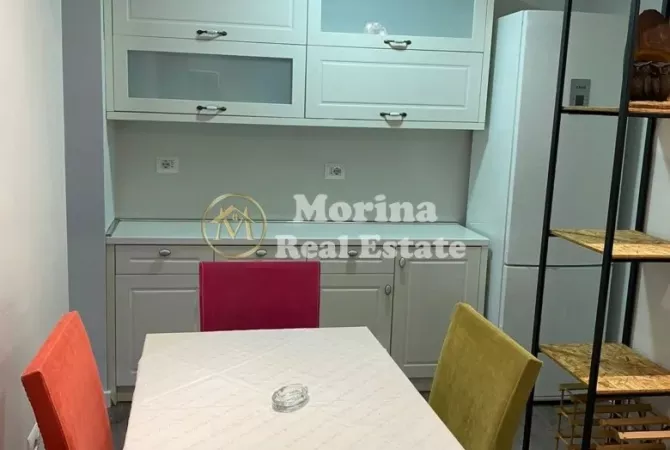 Shtepi me qera 2+1 ne Tirane - 550 Euro
