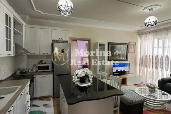 Shtepi me qera 2+1 ne Tirane - 450 Euro