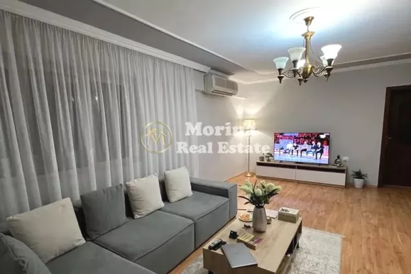 Shtepi ne shitje Apartament ne Tirane, 3+1, Mobilimi E mobiluar, Pagesa 250,000  Euro.