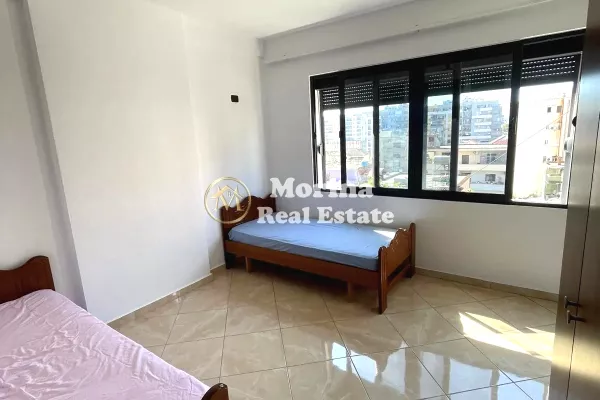 Shtepi me qera 2+1 ne Tirane - 450 Euro