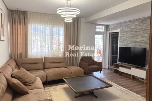 Shtepi me qera 3+1 ne Tirane - 650 Euro