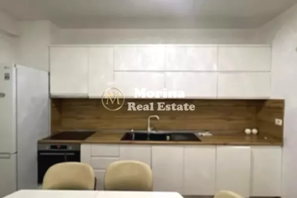 Shtepi me qera 2+1 ne Tirane - 750 Euro