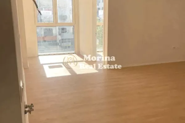Shtepi me qera 2+1 ne Tirane - 700 Euro
