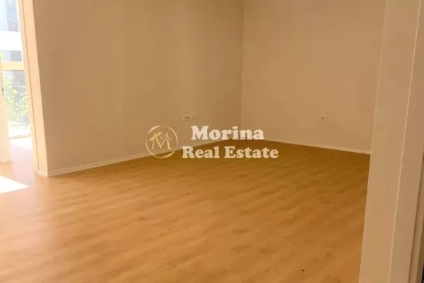 Shtepi me qera 2+1 ne Tirane - 700 Euro