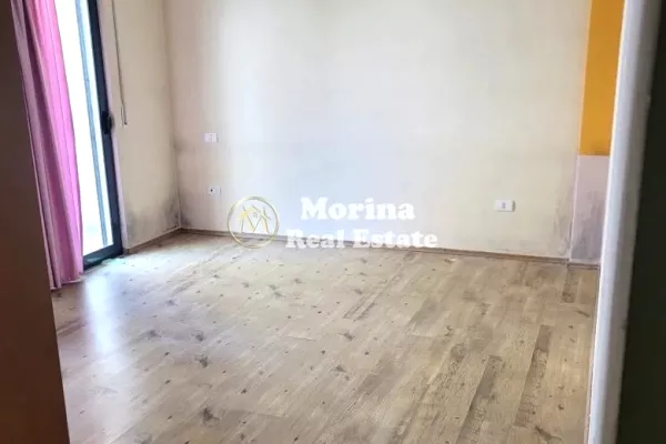 Shtepi me qera 2+1 ne Tirane - 650 Euro