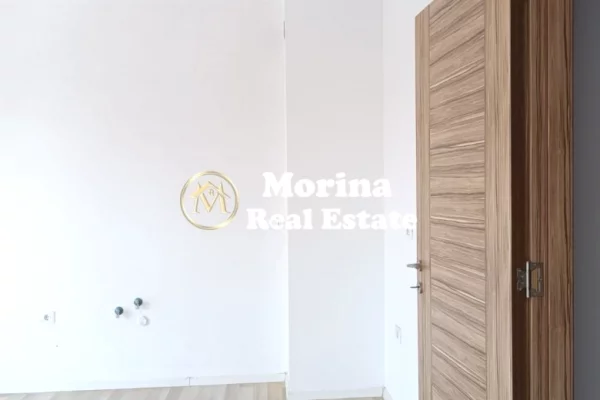 Shtepi me qera 2+1 ne Tirane - 400 Euro