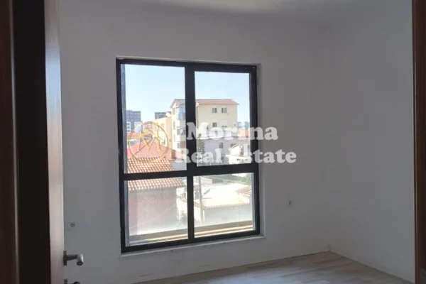 Shtepi me qera 2+1 ne Tirane - 400 Euro
