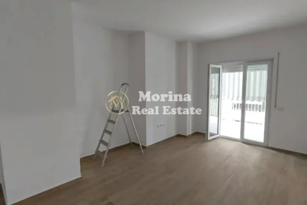 Shtepi me qera 2+1 ne Tirane - 550 Euro