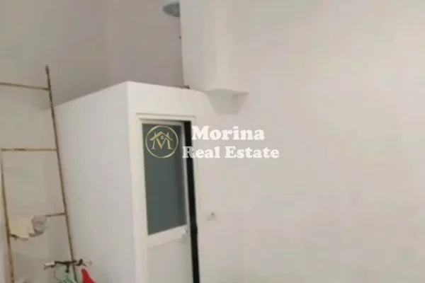 Business Property for Rent 3+1 in Tirana - 600 Euro