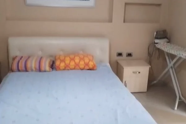 Shtepi me qera 1+1 ne Tirane - 450 Euro