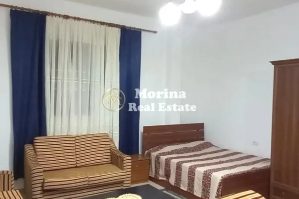 Shtepi me qera Garsoniere ne Tirane - 330 Euro