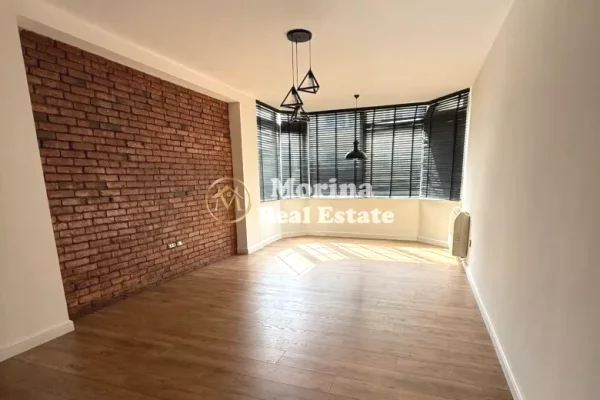 Shtepi me qera 2+1 ne Tirane - 850 Euro