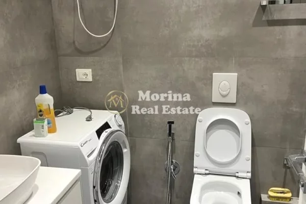 Shtepi me qera 2+1 ne Tirane - 800 Euro