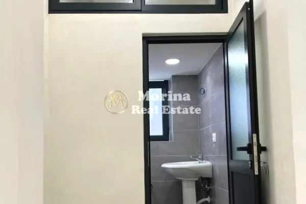 Business Property in Sale 3+1 in Tirana - 490,000 Euro