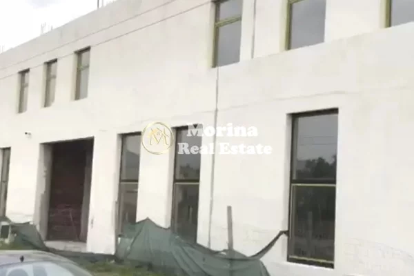 Business Property for Rent 4+1 in Tirana - 9,000 Euro