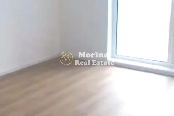 Business Property for Rent 3+1 in Tirana - 300 Euro