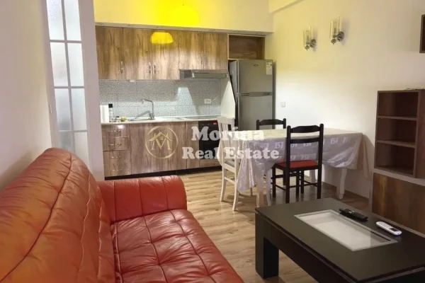 Shtepi me qera 1+1 ne Tirane - 520 Euro