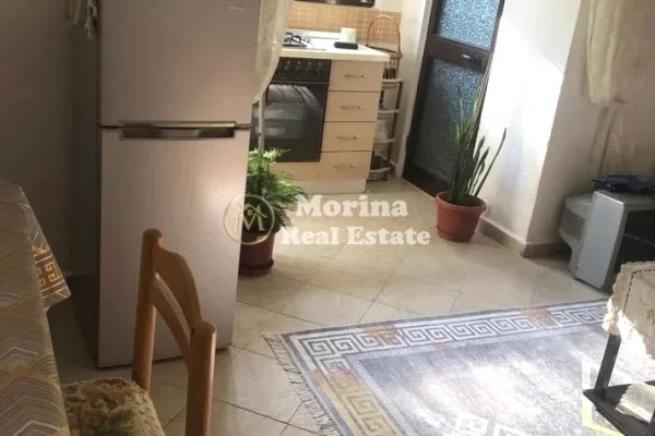 Shtepi me qera 2+1 ne Tirane - 750 Euro