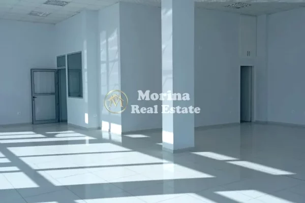 Business Property for Rent 1+1 in Tirana - 1,200 Euro