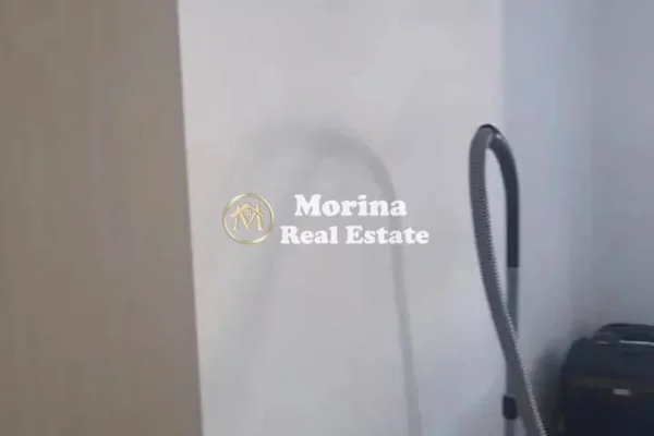 Shtepi me qera 2+1 ne Tirane - 400 Euro