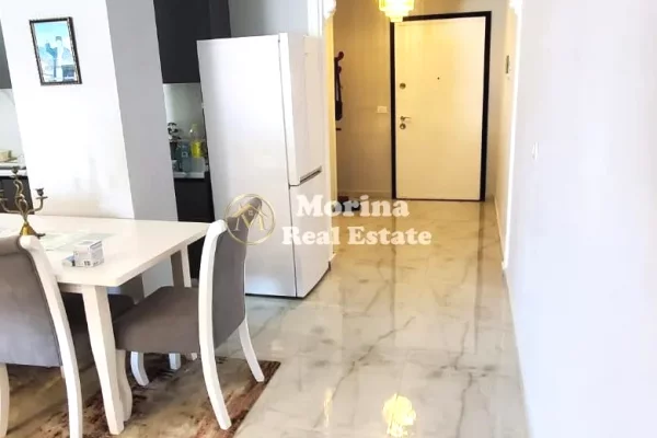 Shtepi me qera 2+1 ne Tirane - 650 Euro