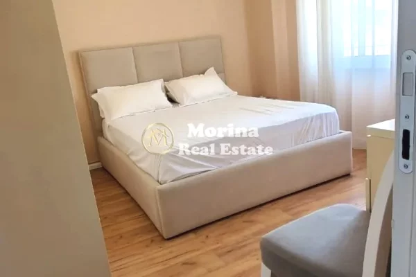 Shtepi me qera 2+1 ne Tirane - 650 Euro