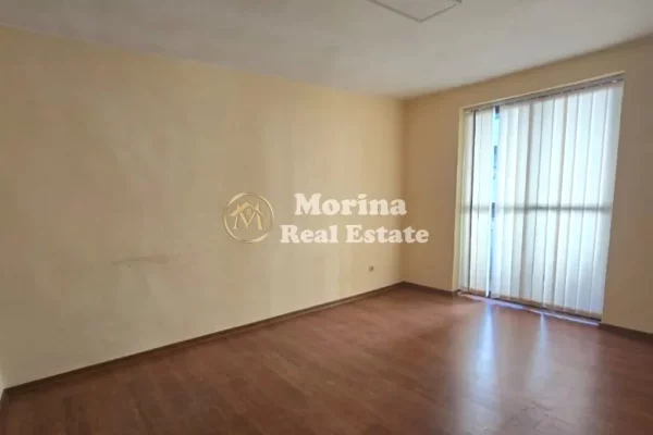 Business Property for Rent 3+1 in Tirana - 800 Euro