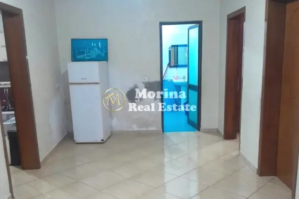 Shtepi ne shitje Shtepi Private ne Tirane, 3+1, Mobilimi Bosh, pa mobiluar, Pagesa 197,000  Euro.