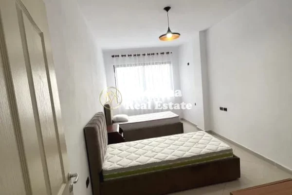 Shtepi me qera 2+1 ne Tirane - 500 Euro