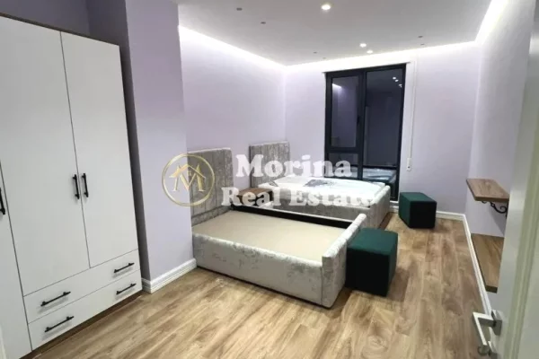 Shtepi me qera 3+1 ne Tirane - 1,200 Euro