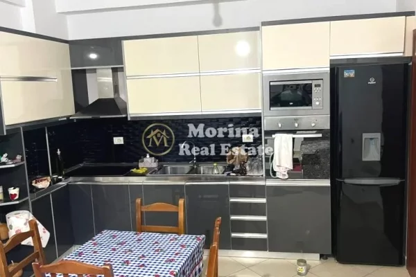 Shtepi me qera 1+1 ne Tirane - 400 Euro