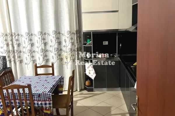 Shtepi me qera 1+1 ne Tirane - 400 Euro