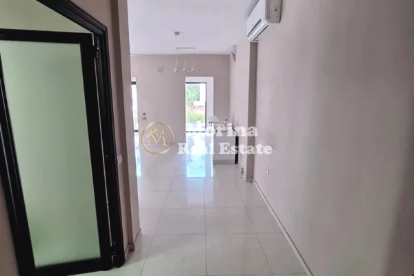 Qera, Ambjent Biznesi, Fresk, 1200 euro/muaj