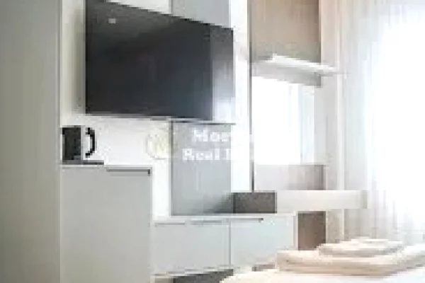 Ambient biznesi ne shitje 5+1 ne Vlore - 3,000,000 Euro