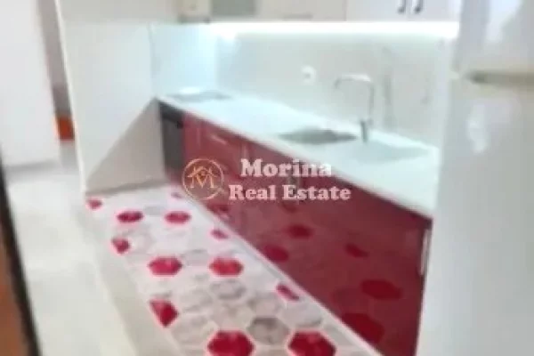 Shtepi me qera 1+1 ne Tirane - 650 Euro