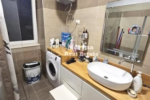 Shtepi me qera 1+1 ne Tirane - 550 Euro