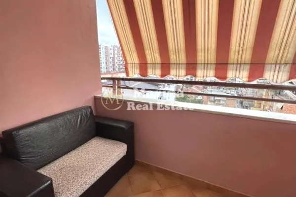 Shtepi me qera Apartament ne Tirane, 1+1, Mobilimi E mobiluar, Pagesa 700  Euro.
