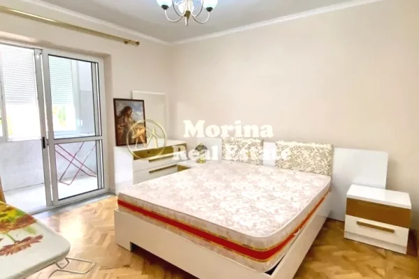 Shtepi me qera Apartament ne Tirane, 2+1, Mobilimi E mobiluar, Pagesa 650  Euro.