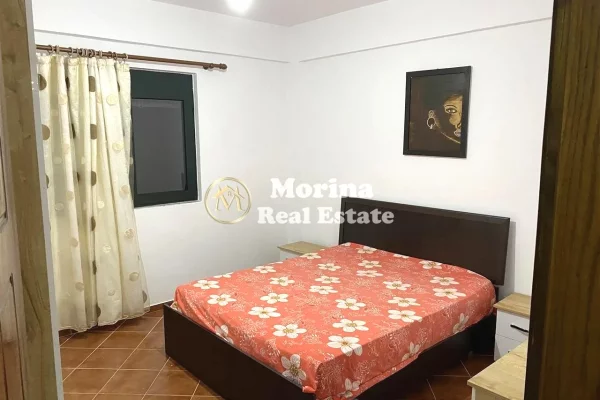 Shtepi me qera Shtepi Private ne Tirane, 2+1, Mobilimi E mobiluar, Pagesa 400  Euro.