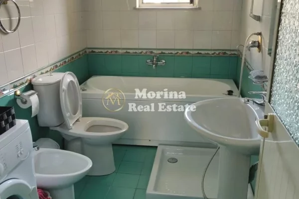 Shtepi me qera Apartament ne Tirane, 2+1, Mobilimi E mobiluar, Pagesa 650  Euro.