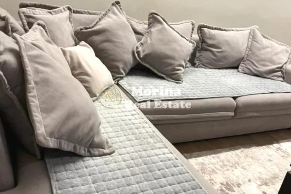 Casa in affitto 1+1 a Tirana - 800 Euro