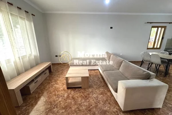 Shtepi me qera Shtepi Private ne Tirane, 2+1, Mobilimi E mobiluar, Pagesa 550  Euro.