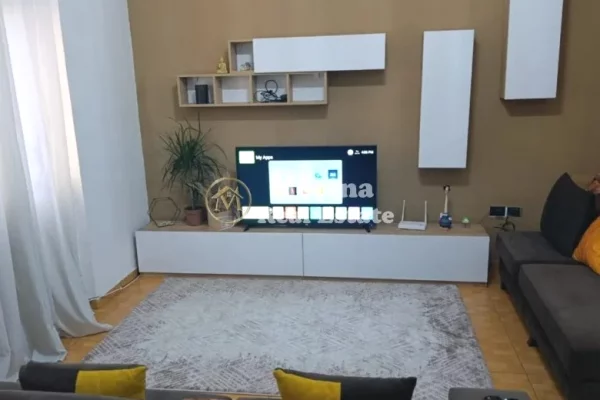 Shtepi me qera 1+1 ne Tirane - 550 Euro
