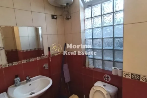 Shtepi me qera Apartament ne Tirane, 1+1, Mobilimi E mobiluar, Pagesa 550  Euro.